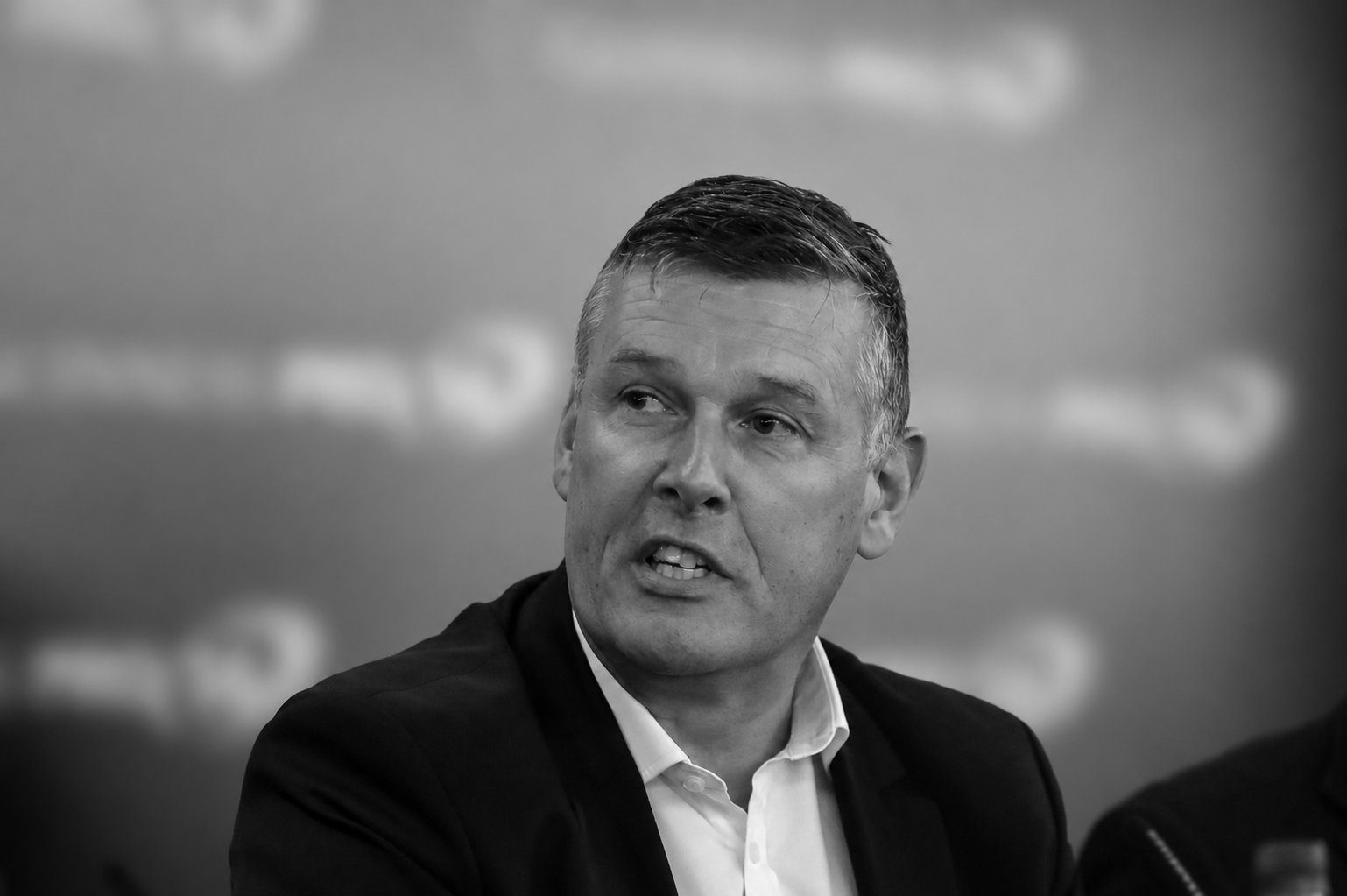 URC PAYS TRIBUTE TO FORMER IRFU CEO PHILIP BROWNE WHO HELPED ESTABLISH THE LEAGUE