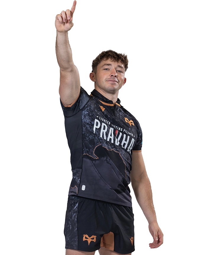 Dan Edwall Right Player